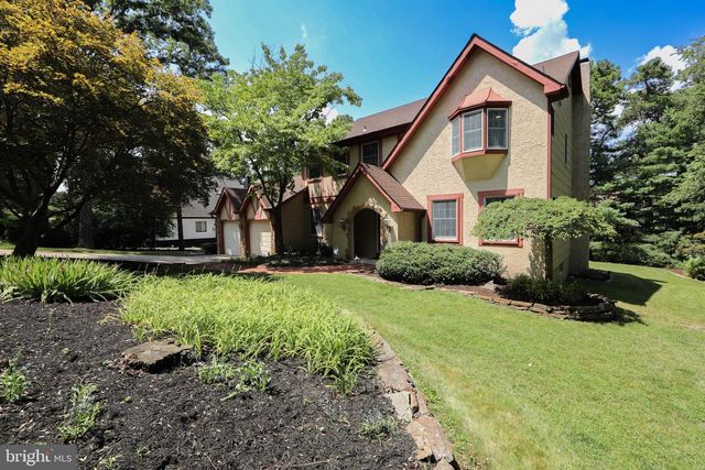 10 CHIPLEY RUN, Voorhees, NJ 08043