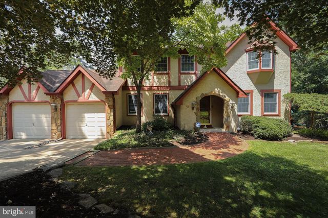 10 CHIPLEY RUN, Voorhees, NJ 08043