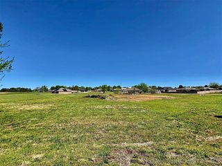17530 W Tray Road, Tahlequah, OK 74464