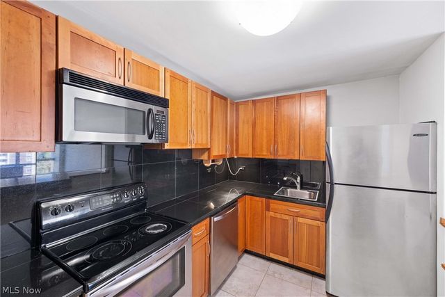 12700 Lake Avenue 1408, Lakewood, OH 44107