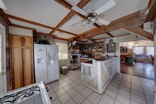 134 White Pearl Rd, Hunt, TX 78024