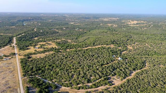 134 White Pearl Rd, Hunt, TX 78024