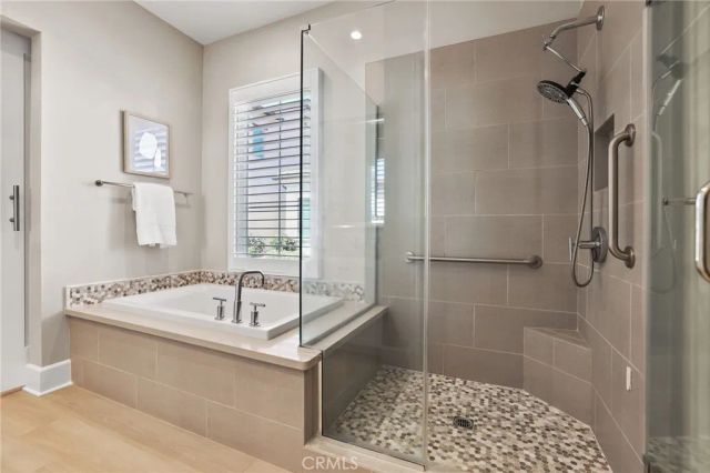130 Donati, Irvine, CA 92602