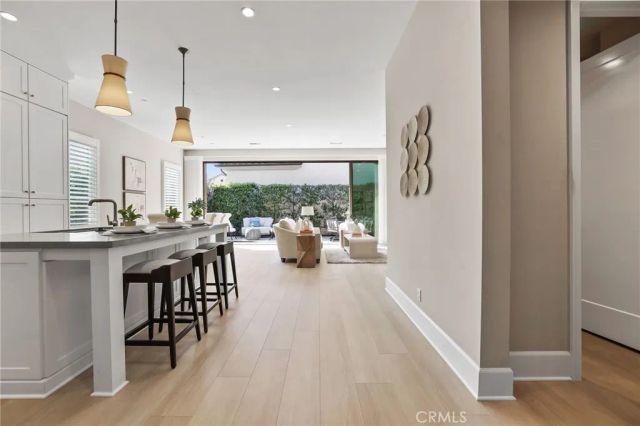 130 Donati, Irvine, CA 92602