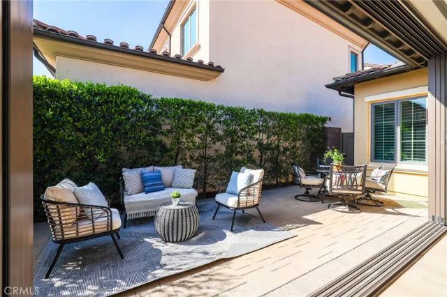 130 Donati, Irvine, CA 92602