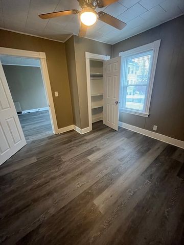 8 Camp St 2, Worcester, MA 01603