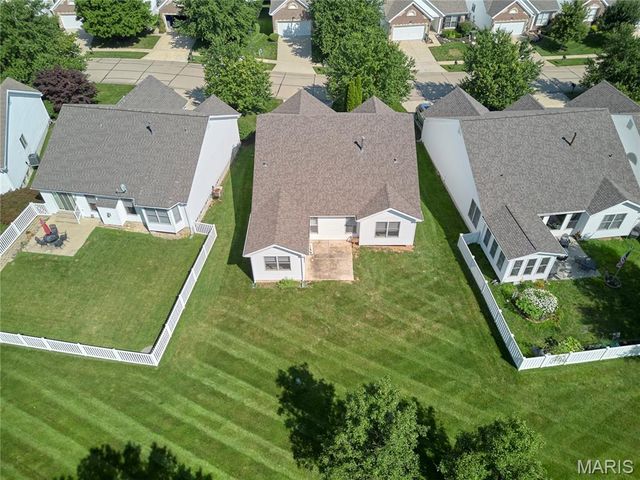 556 Boulder River Drive, St Charles, MO 63368