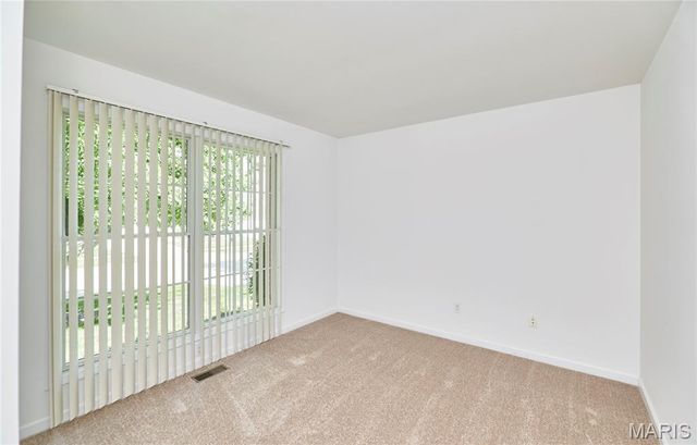 556 Boulder River Drive, St Charles, MO 63368