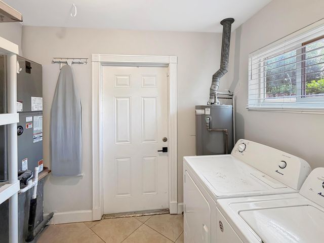 1321 NE 46TH Street, Oakland Park, FL 33334
