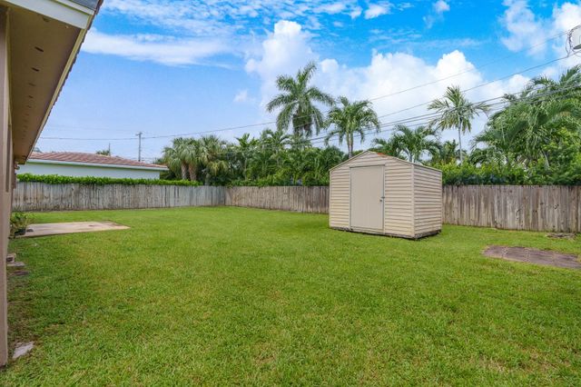 1321 NE 46TH Street, Oakland Park, FL 33334