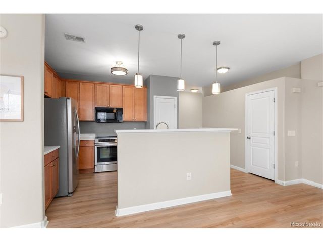 847 E 98th Ave 1802, Thornton, CO 80229