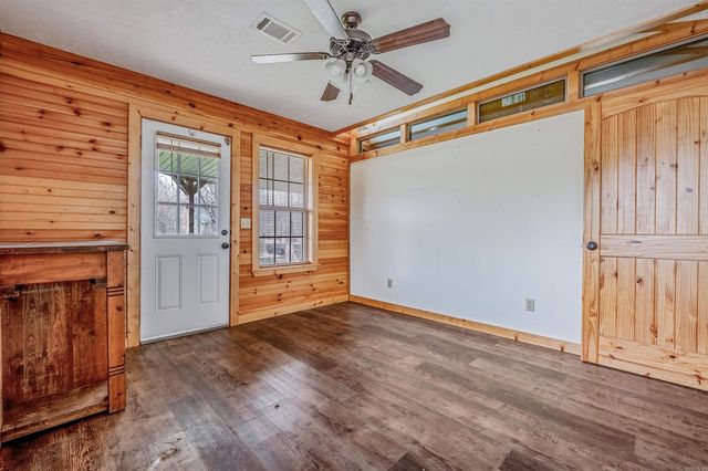 133 Gulf Mountain Road, Scotland, AR 72141