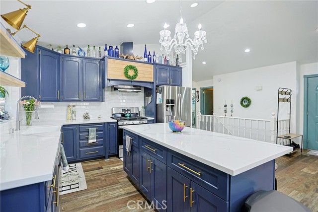 23095 Hemlock, Crestline, CA 92325