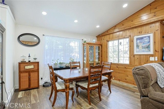 23095 Hemlock, Crestline, CA 92325