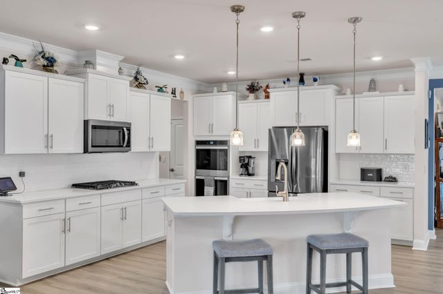 17 Dodd Trail, Greenville, SC 29605