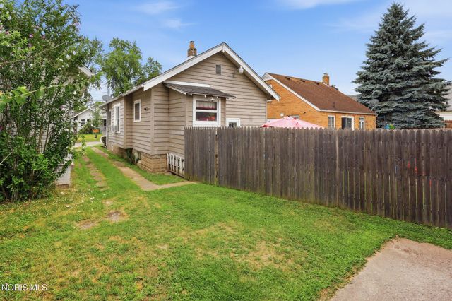 1916 Berkshire Place, Toledo, OH 43613