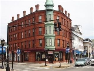 3 Forest St 402, Medford, MA 02155