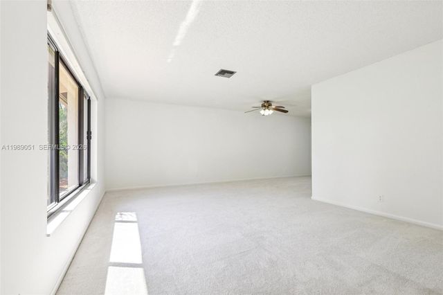 1326 NW 111th Ave, Coral Springs, FL 33071