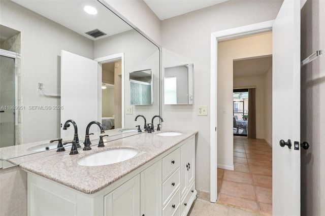 1326 NW 111th Ave, Coral Springs, FL 33071