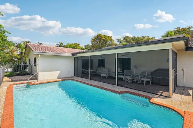 1326 NW 111th Ave, Coral Springs, FL 33071