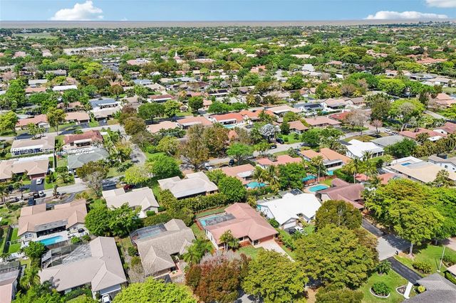 1326 NW 111th Ave, Coral Springs, FL 33071