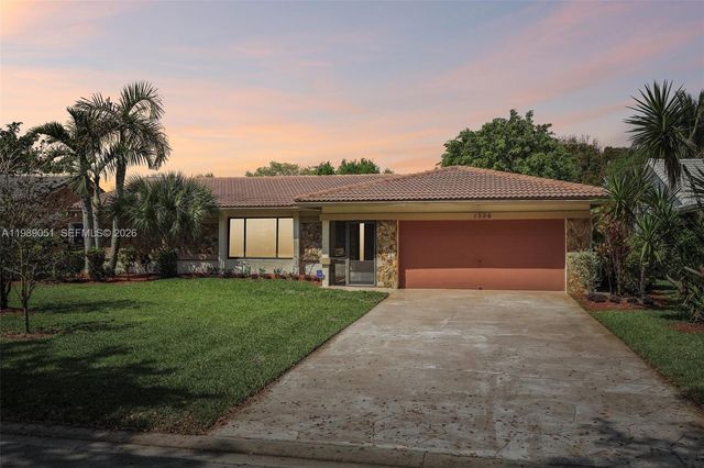 1326 NW 111th Ave, Coral Springs, FL 33071