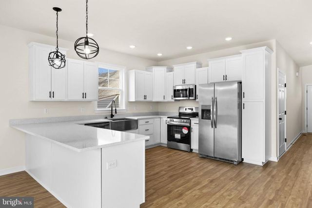 165 BEND FARM RD, Fredericksburg, VA 22408