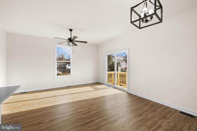 165 BEND FARM RD, Fredericksburg, VA 22408