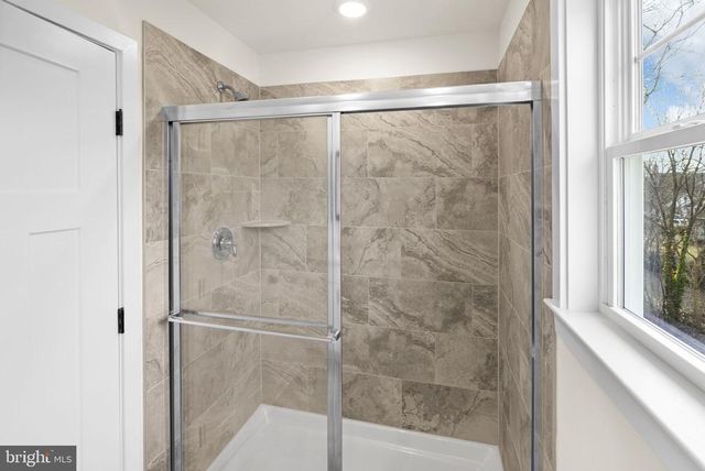 165 BEND FARM RD, Fredericksburg, VA 22408