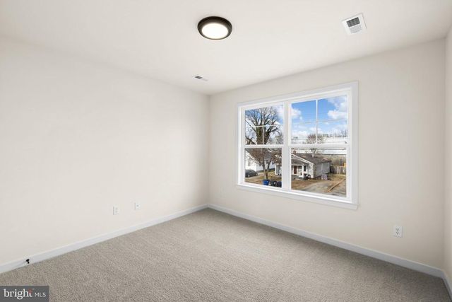 165 BEND FARM RD, Fredericksburg, VA 22408