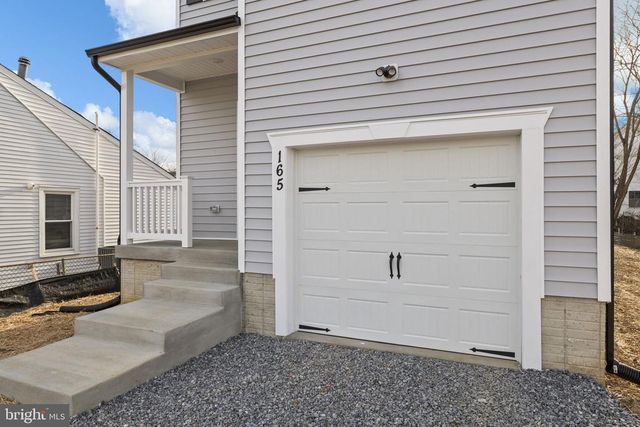 165 BEND FARM RD, Fredericksburg, VA 22408