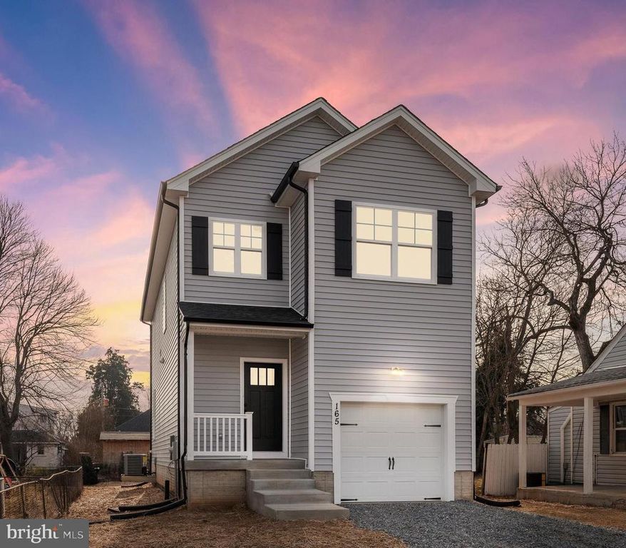 165 BEND FARM RD, Fredericksburg, VA 22408