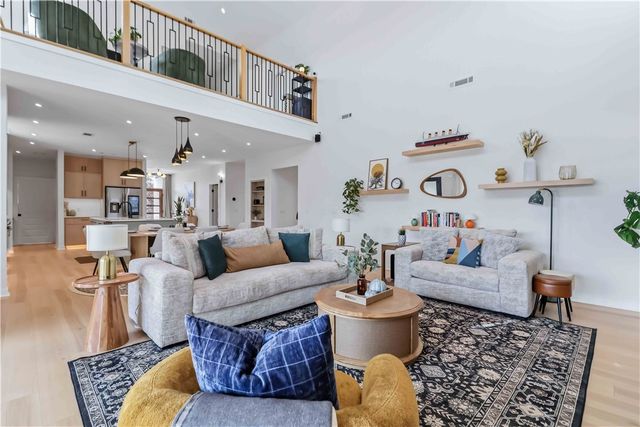 202 NE Healing Springs Street, Bentonville, AR 72713