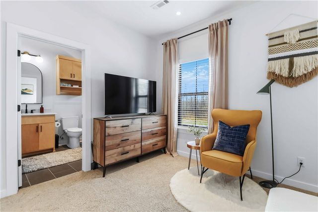 202 NE Healing Springs Street, Bentonville, AR 72713