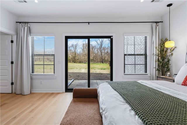 202 NE Healing Springs Street, Bentonville, AR 72713