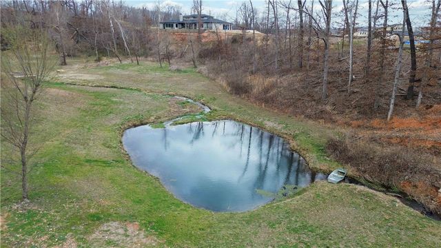 202 NE Healing Springs Street, Bentonville, AR 72713