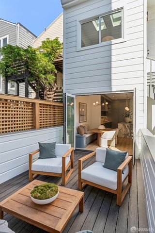 162 Noe Street, San Francisco, CA 94114