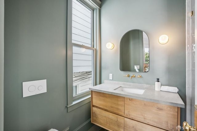 162 Noe Street, San Francisco, CA 94114