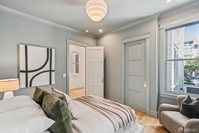 162 Noe Street, San Francisco, CA 94114