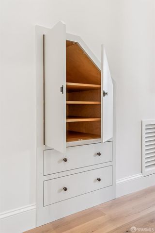 162 Noe Street, San Francisco, CA 94114