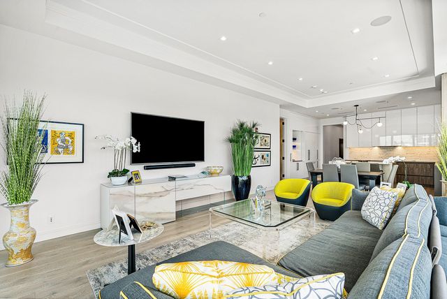 344 Venetian Drive 101, Delray Beach, FL 33483