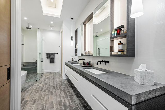 344 Venetian Drive 101, Delray Beach, FL 33483