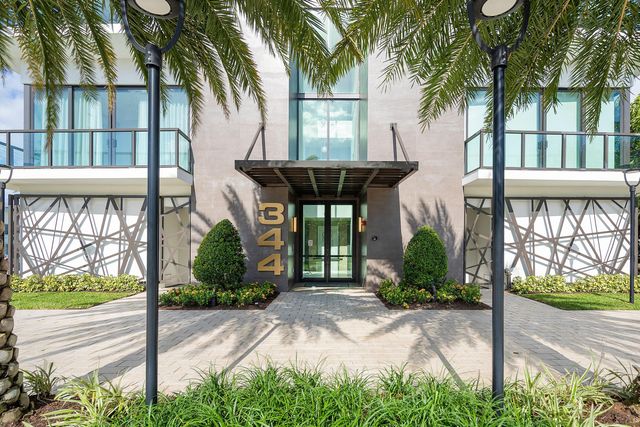 344 Venetian Drive 101, Delray Beach, FL 33483