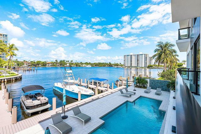 344 Venetian Drive 101, Delray Beach, FL 33483