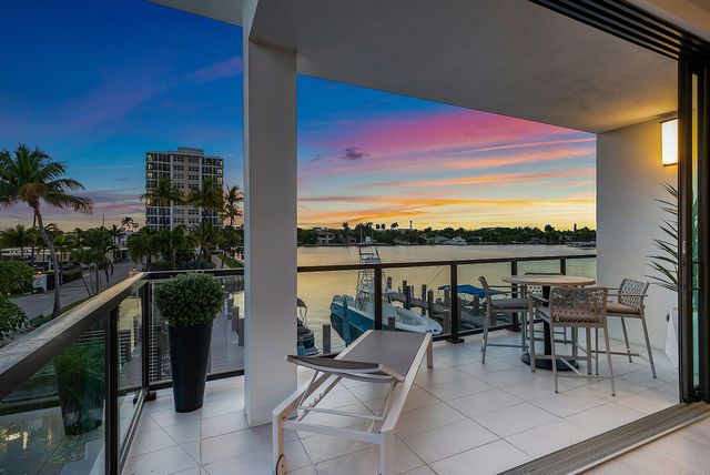 344 Venetian Drive 101, Delray Beach, FL 33483