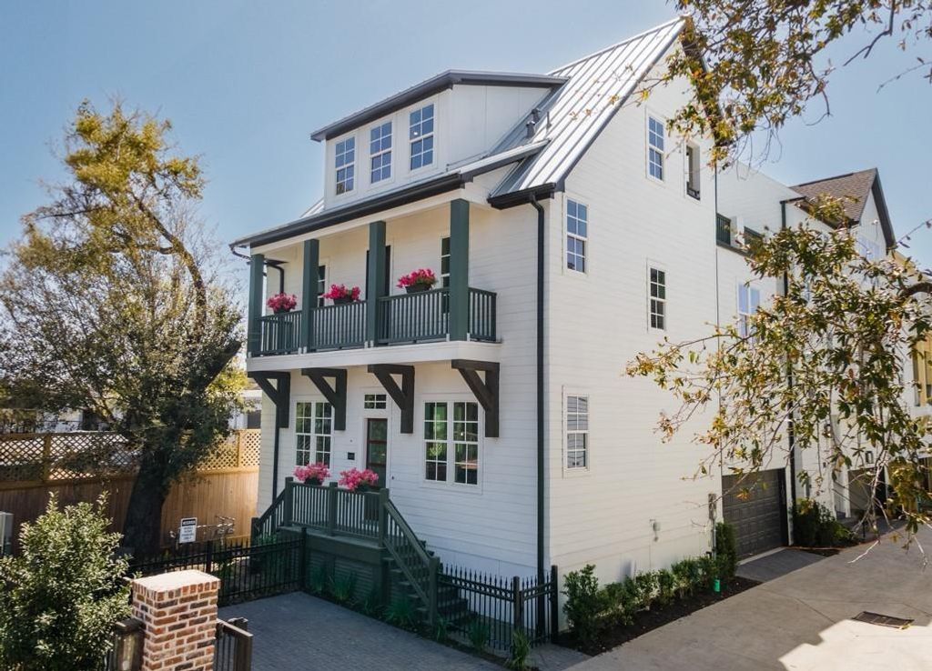 11053 Chatterton Drive, Houston, TX 77043