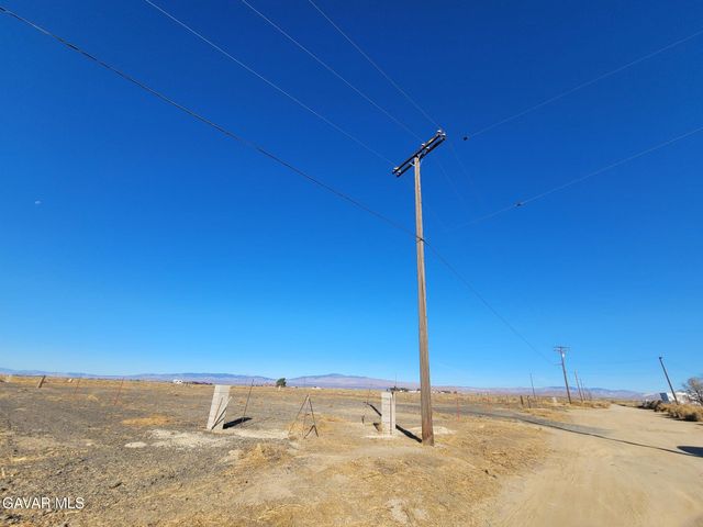 Cor Avenue D 52 Stw, Lancaster, CA 93536