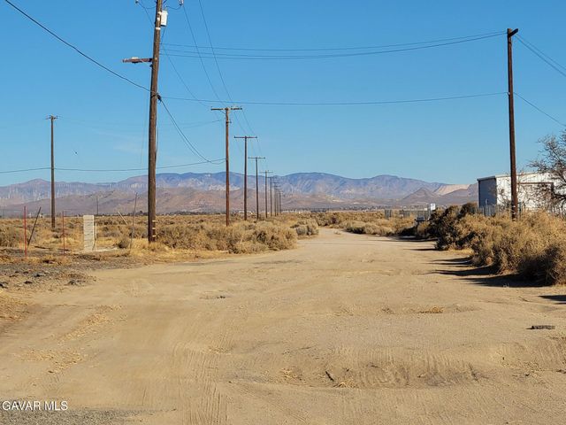 Cor Avenue D 52 Stw, Lancaster, CA 93536