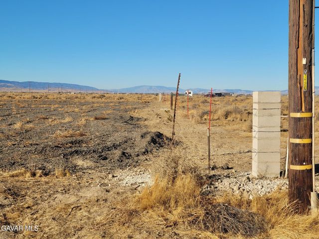 Cor Avenue D 52 Stw, Lancaster, CA 93536