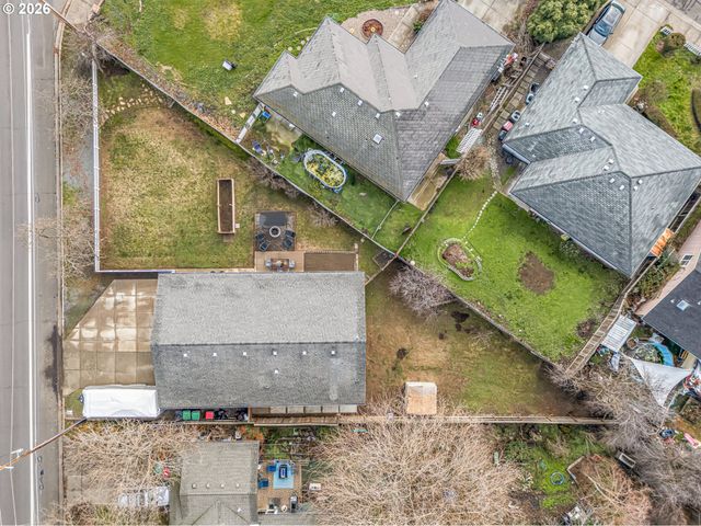 3712 COLVER Rd, Phoenix, OR 97535